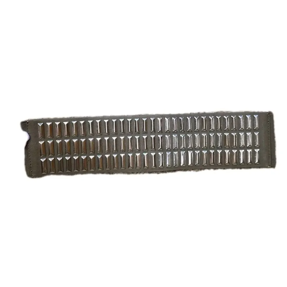Vintage Y2K BCBG MaxAzria Overaized Grey‎ Studded Snap Belt Sz Xs
